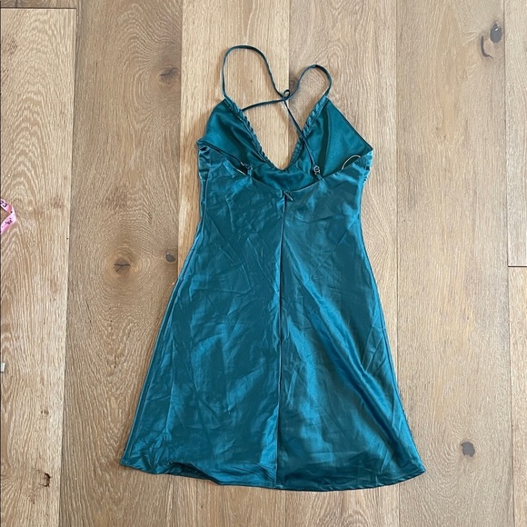 Princess Polly Deep Teal Satin Slip dress size 0 - Picture 5 of 5